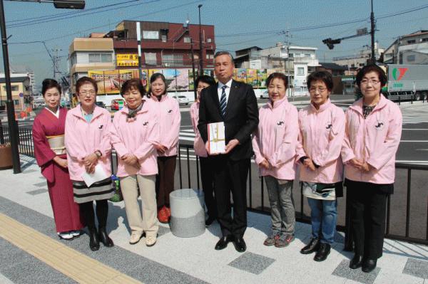 津山駅贈呈式.JPG